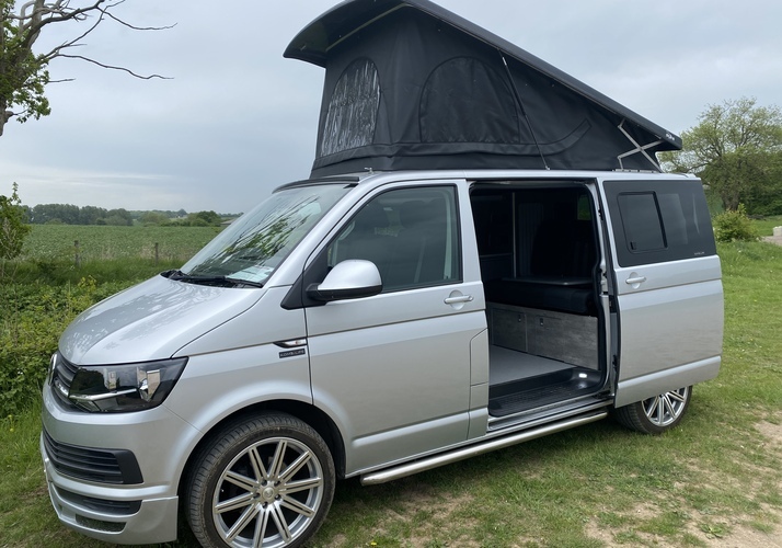 Image of a Campervan - Image 0