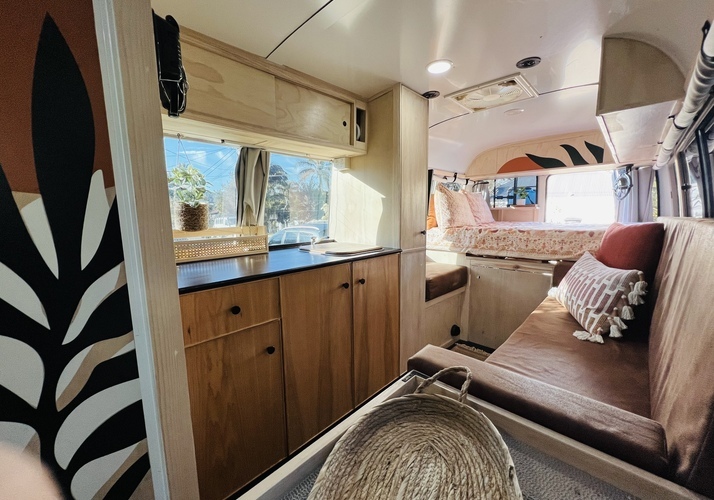 Image of a Motorhome - Image 0