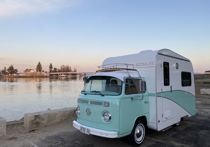 Image of a Motorhome - Image 0