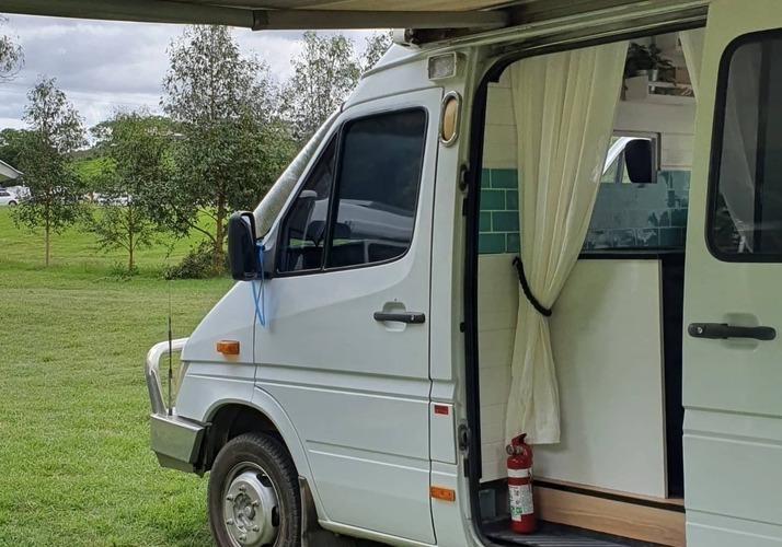Image of a Campervan - Image 0