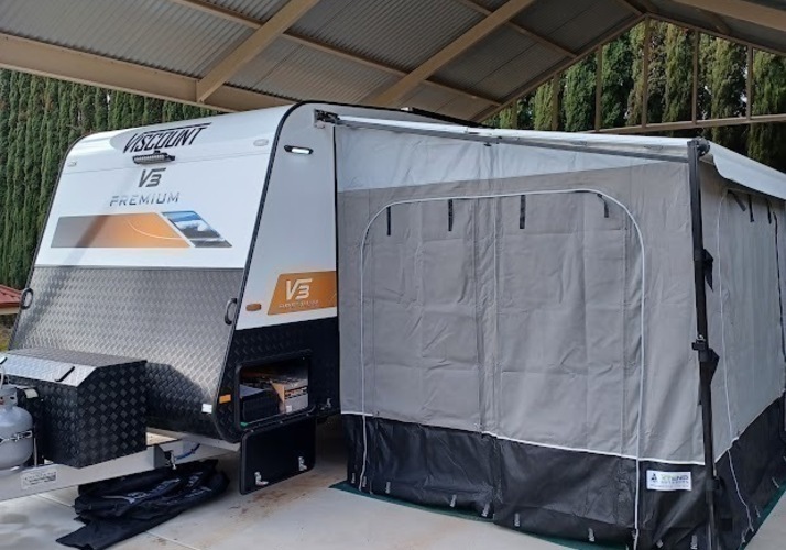 Image of a Caravan - Image 0