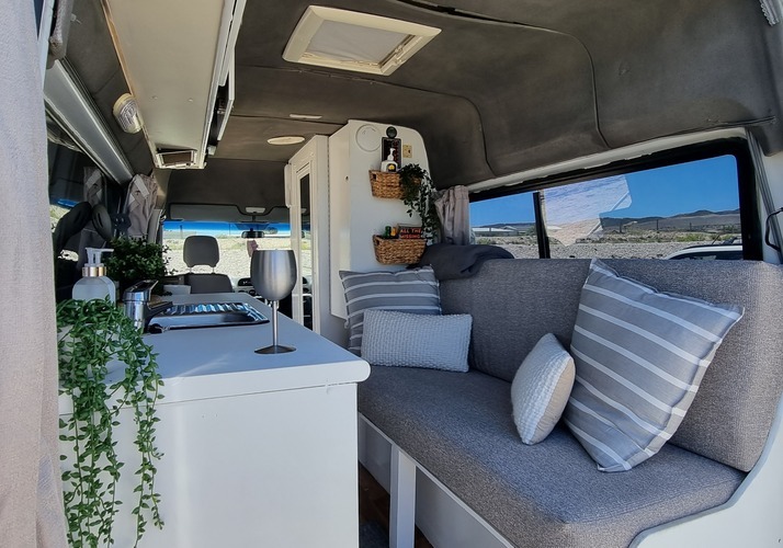 Image of a Campervan - Image 0