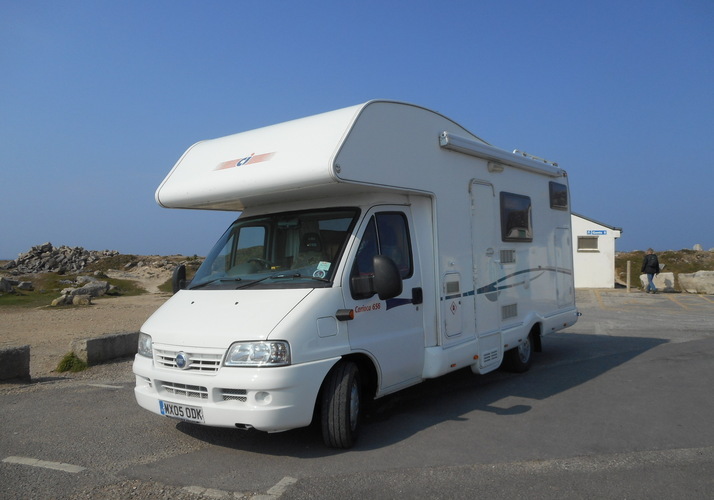 Image of a Motorhome - Image 0