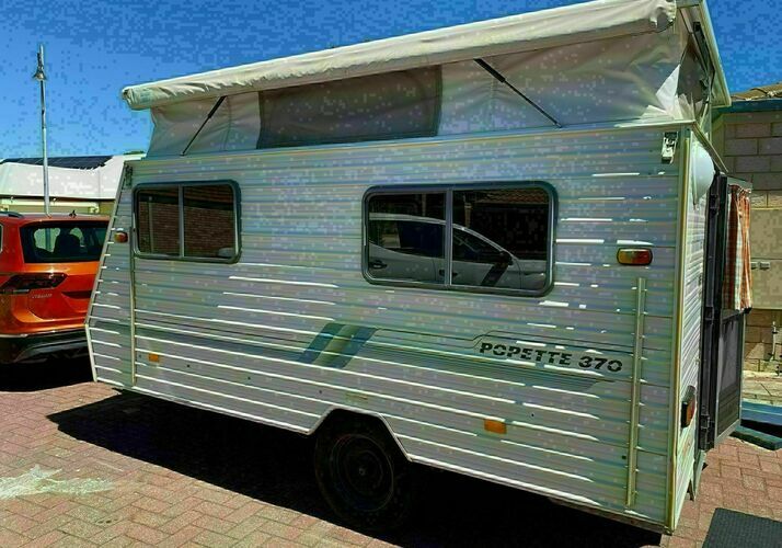 Image of a Caravan - Image 0