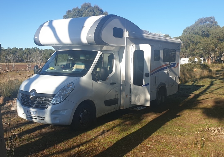 Image of a Motorhome - Image 0