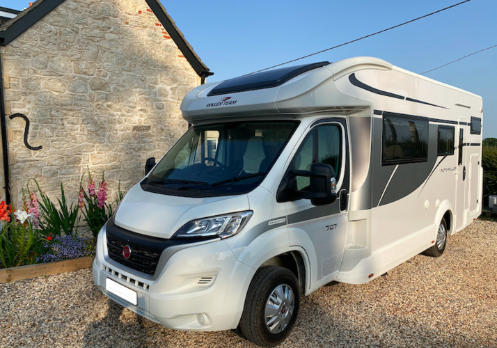 Image of a Motorhome - Image 0