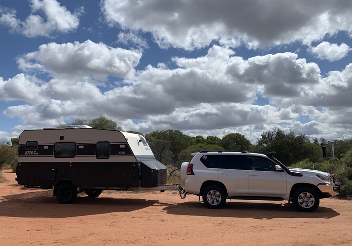 Image of a Caravan - Image 0