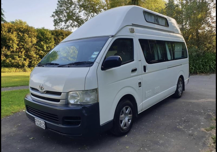 Image of a Campervan - Image 0
