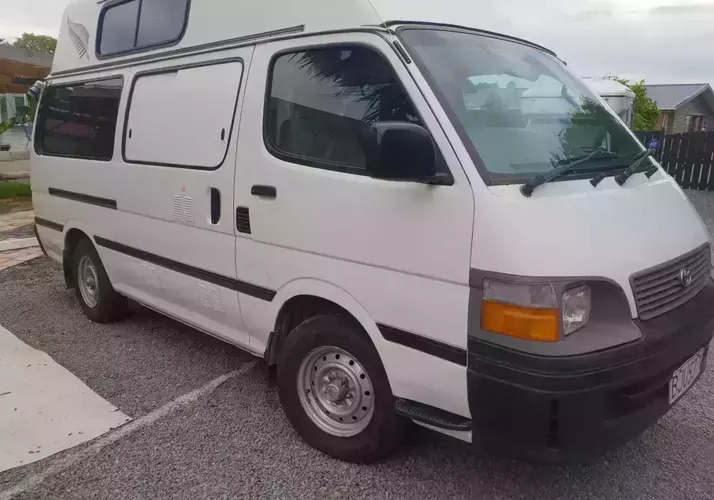 Image of a Campervan - Image 0