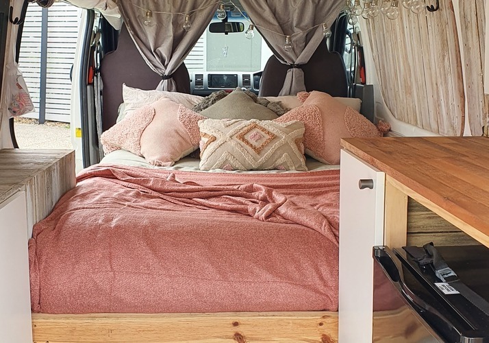 Image of a Campervan - Image 0
