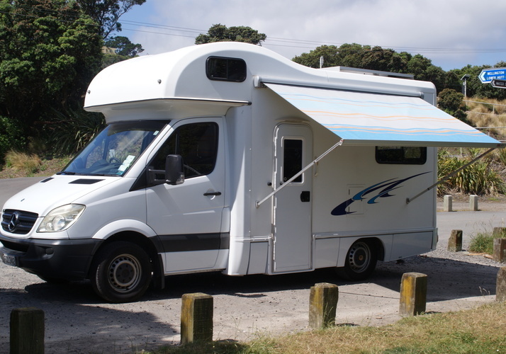 Image of a Motorhome - Image 0