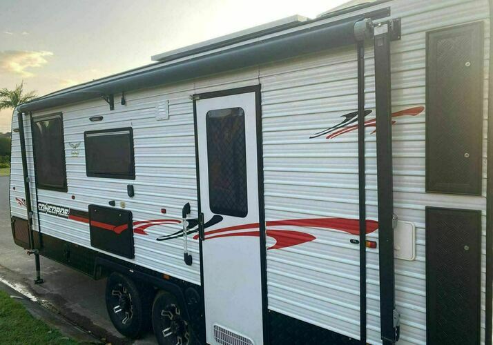 Image of a Caravan - Image 0