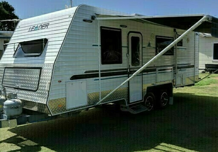 Image of a Caravan - Image 0