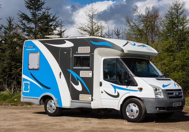 Image of a Motorhome - Image 0