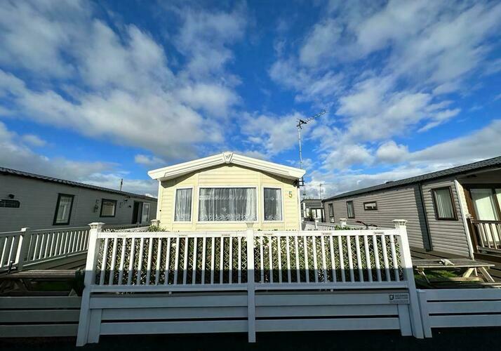 Image of a Static Caravan - Image 0