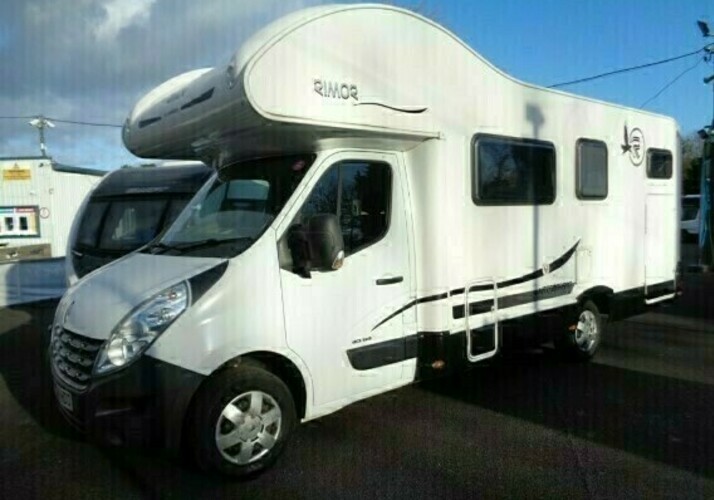Image of a Motorhome - Image 0
