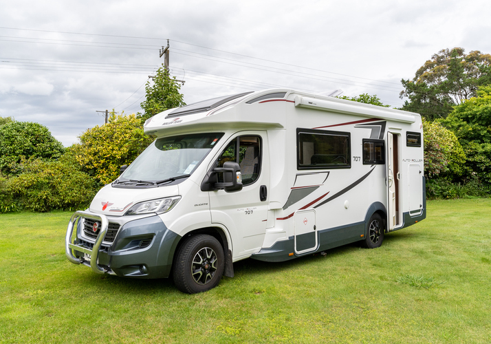 Image of a Motorhome - Image 0