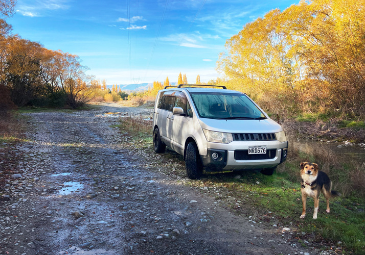 Image of a Campervan - Image 0