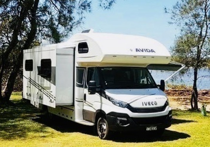 Image of a Motorhome - Image 0