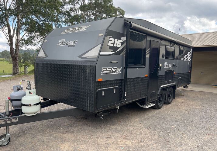 Image of a Caravan - Image 0