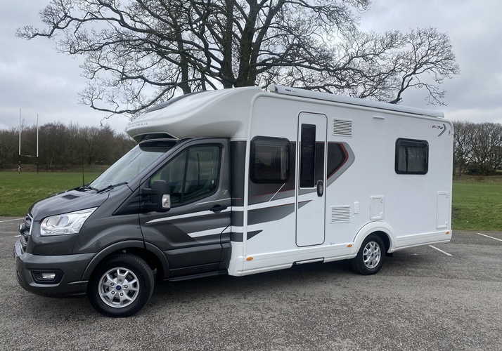 Image of a Motorhome - Image 0