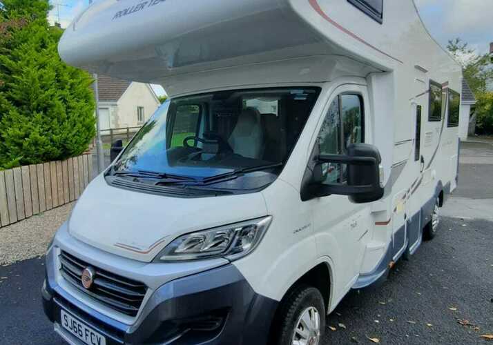 Image of a Motorhome - Image 0