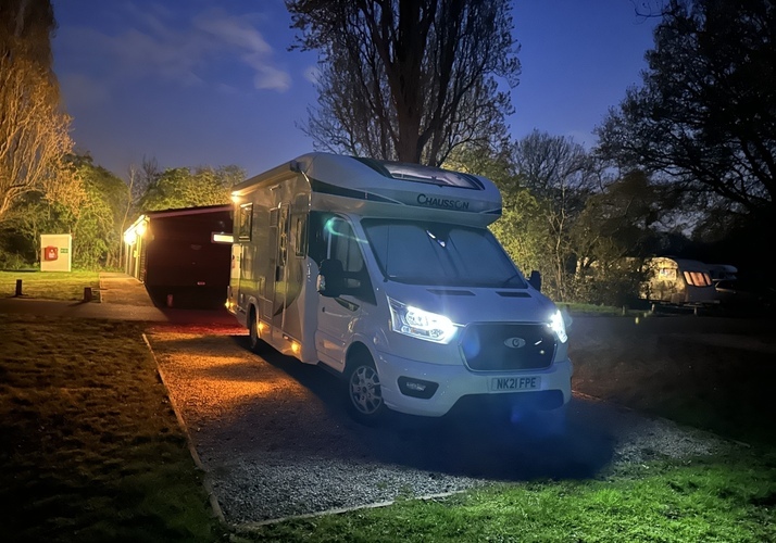 Image of a Motorhome - Image 0