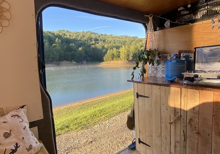 Image of a Campervan - Image 0