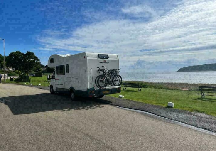 Image of a Motorhome - Image 0