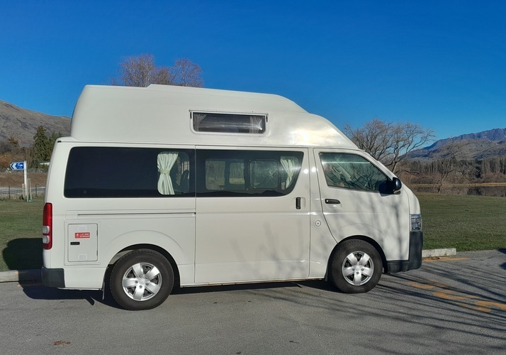 Image of a Campervan - Image 0