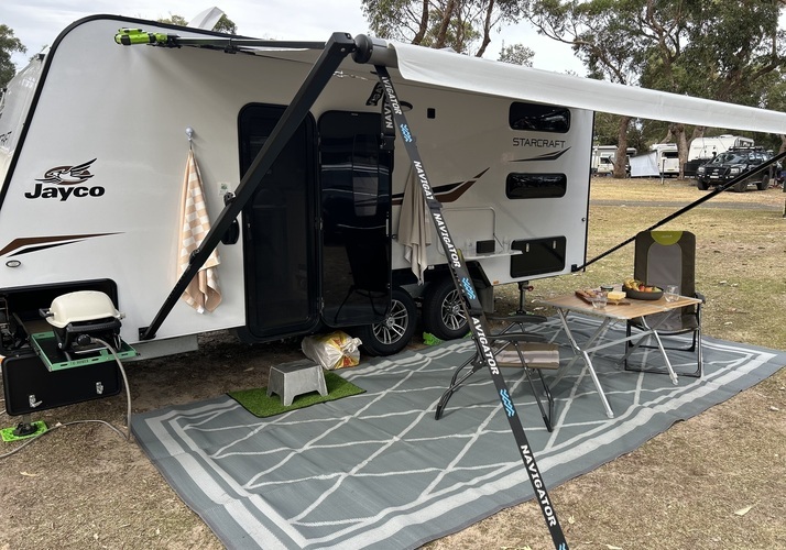 Image of a Caravan - Image 0