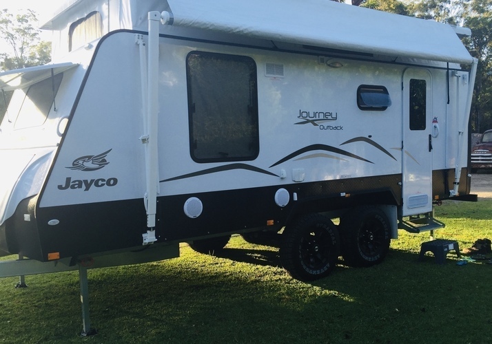 Image of a Caravan - Image 0