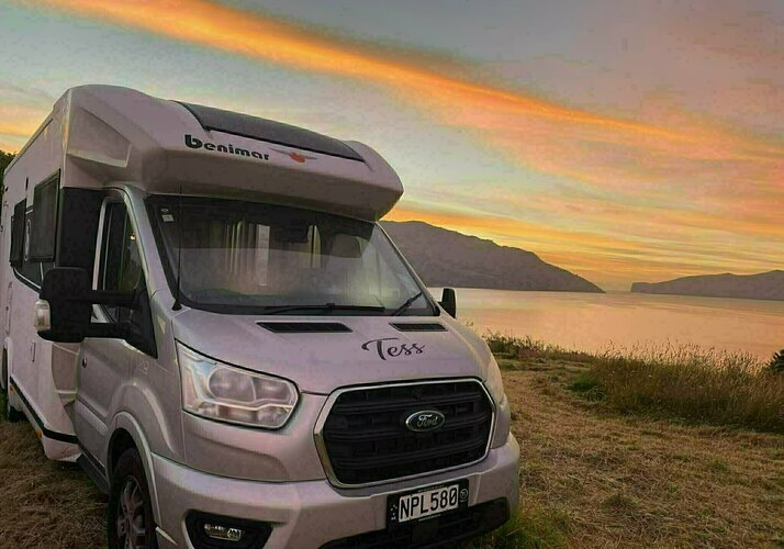 Image of a Motorhome - Image 0