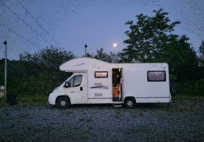 Image of a Motorhome - Image 0
