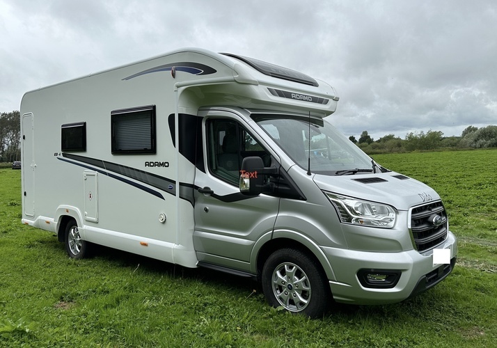 Image of a Motorhome - Image 0