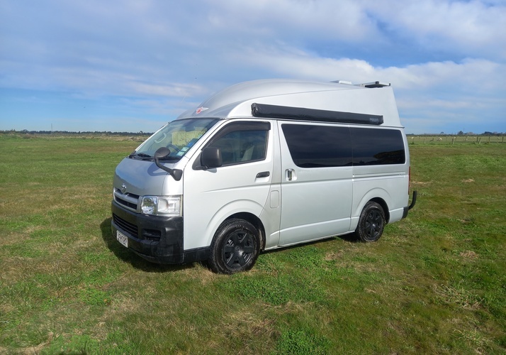 Image of a Campervan - Image 0