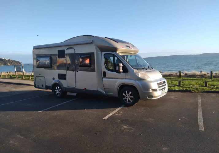 Image of a Motorhome - Image 0