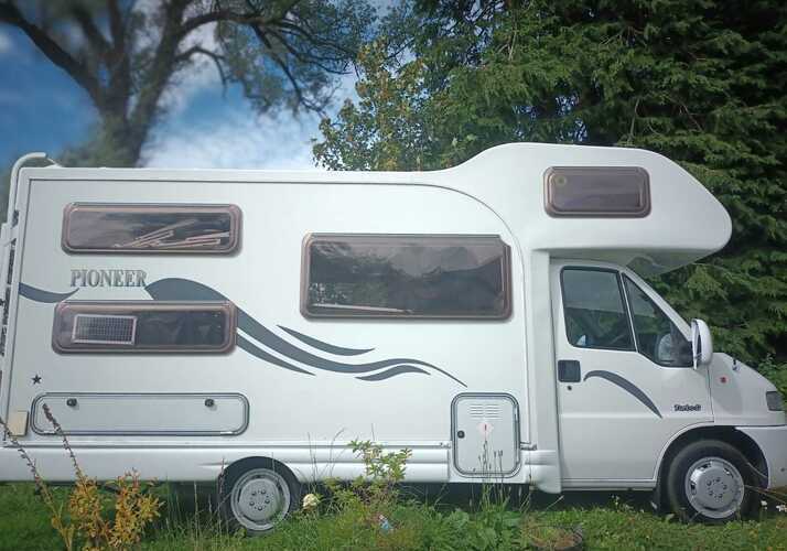 Image of a Motorhome - Image 0