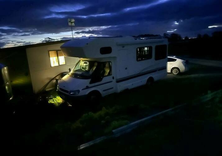 Image of a Motorhome - Image 0