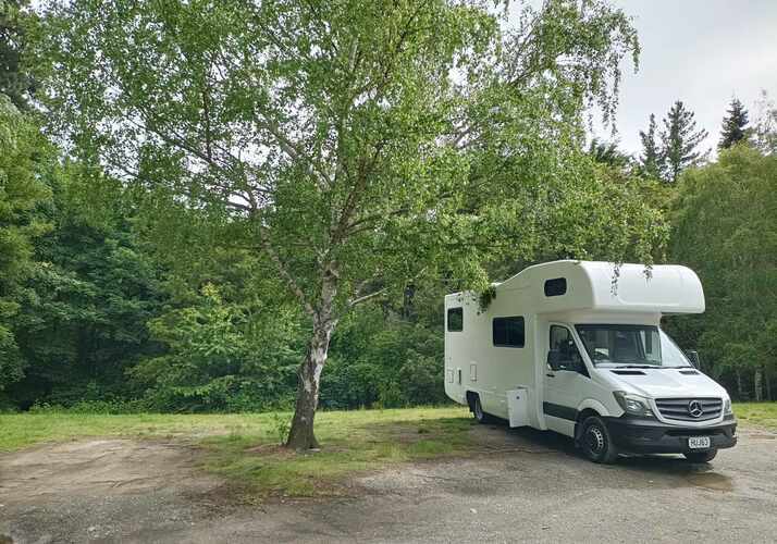 Image of a Motorhome - Image 0