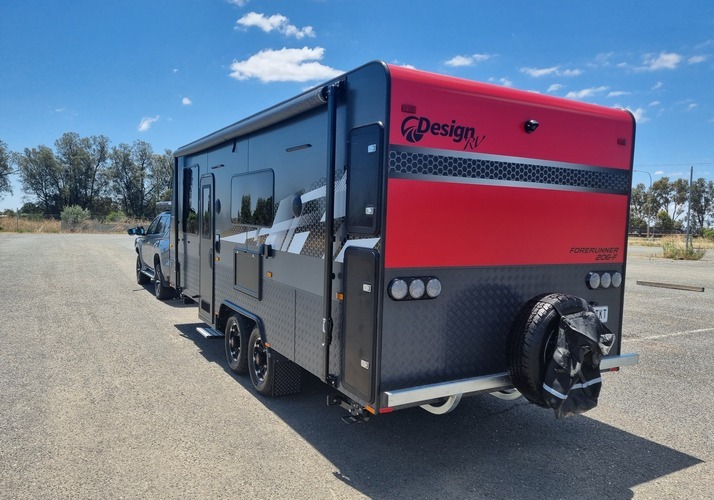 Image of a Caravan - Image 0
