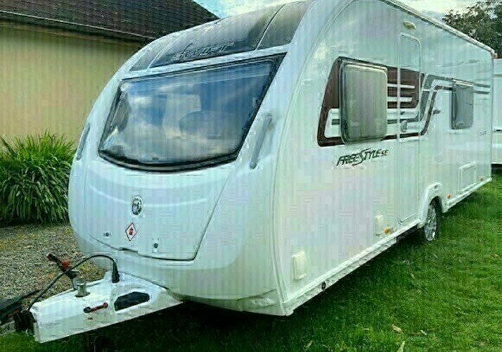 Image of a Caravan - Image 0