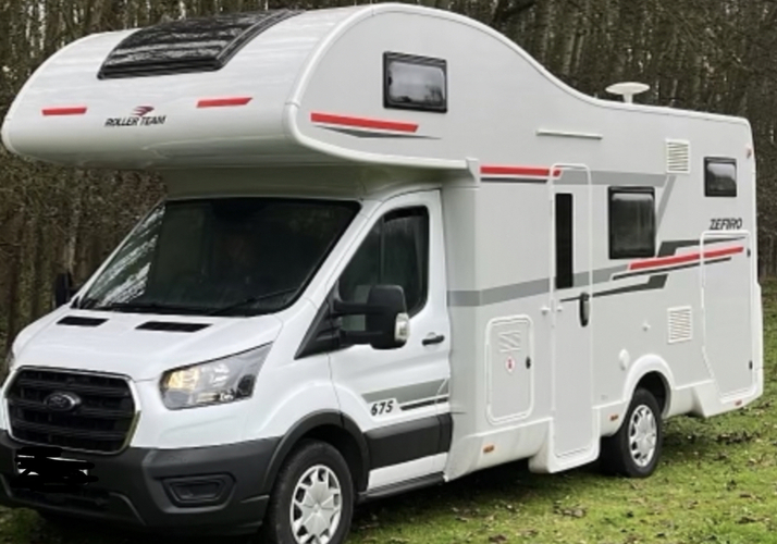 Image of a Motorhome - Image 0