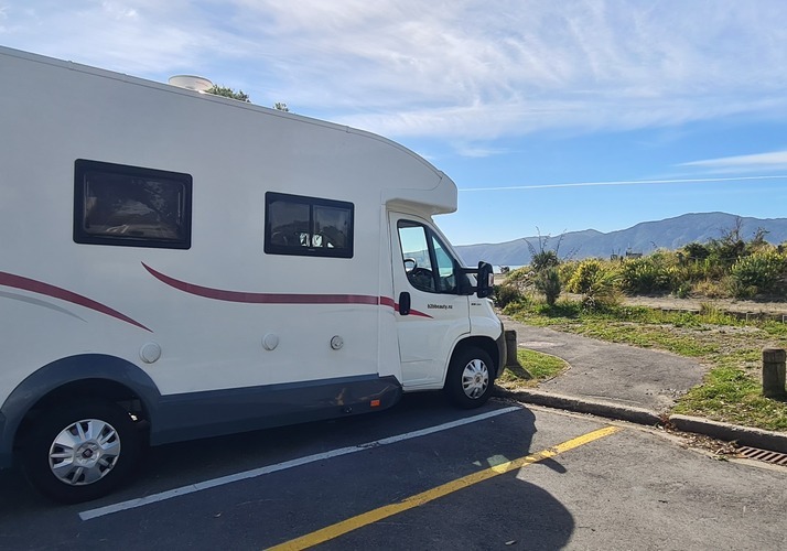 Image of a Motorhome - Image 0