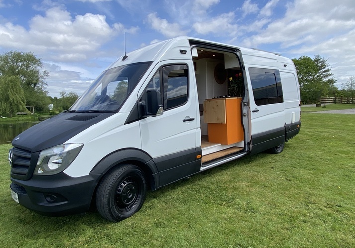 Image of a Campervan - Image 0