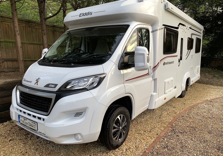 Image of a Motorhome - Image 0