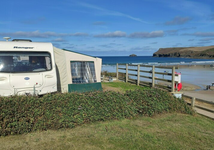 Image of a Caravan - Image 0