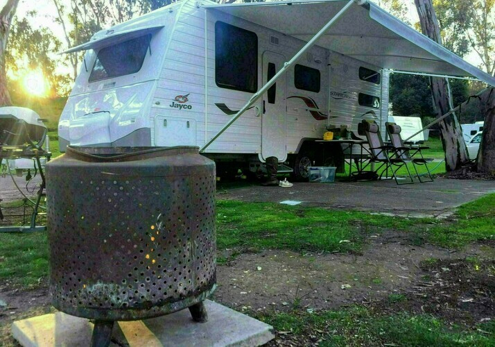 Image of a Caravan - Image 0