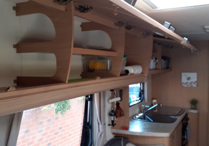 Image of a Motorhome - Image 16
