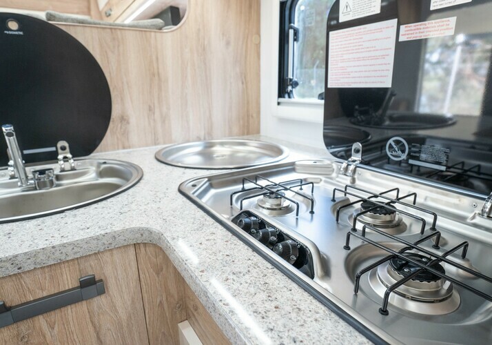 Image of a Motorhome - Image 12